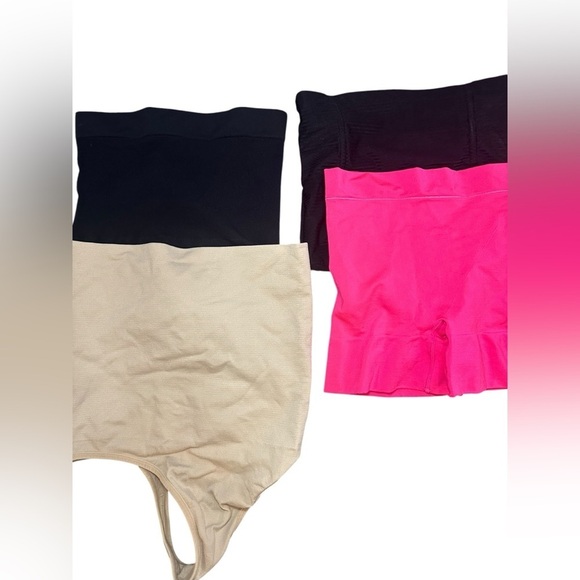 Medium 4 Piece Shapewear Lot Black Pink and Nude - Picture 1 of 10